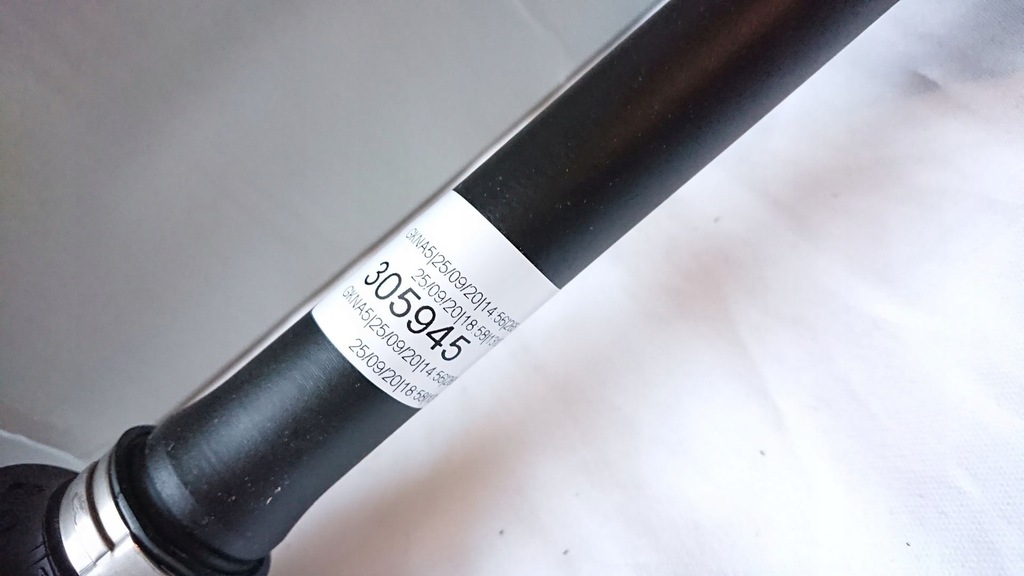 фото №8, Привідний вал лівий + правий перед bmw 5 f10 f11 6 f13 f12