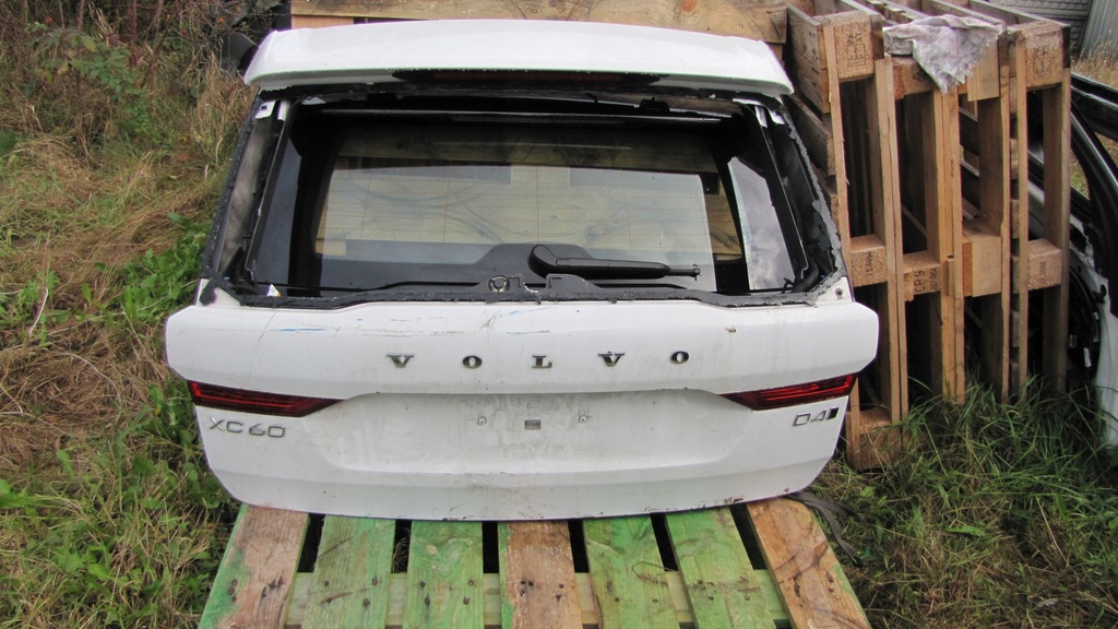 фото №1, Крышка багажника задняя комплектная volvo xc60 ii bez стекло