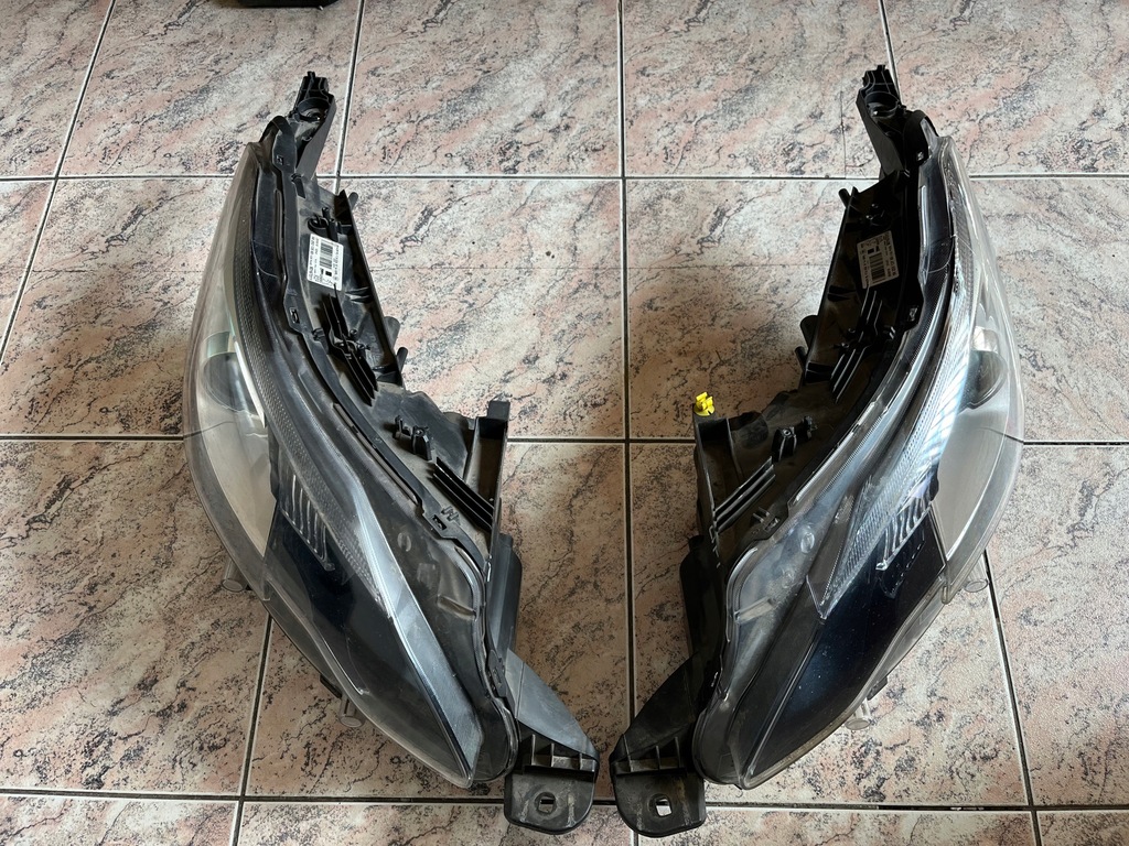 фото №8, Лампа фара peugeot 2008 i lift 2018r левый+ правый перед ang комплект