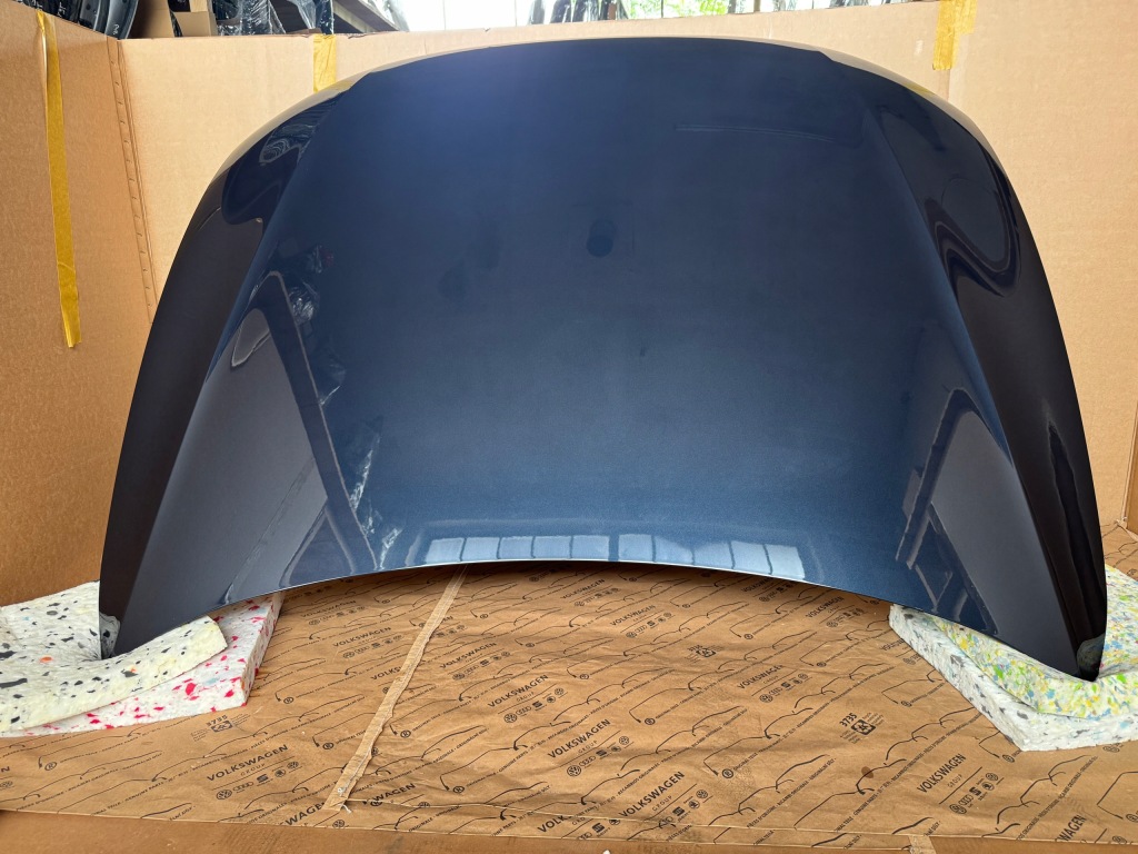 Купить Audi a5 8t рестайлинг  капот крышка двигателя оригинал  lx5r 2016 r