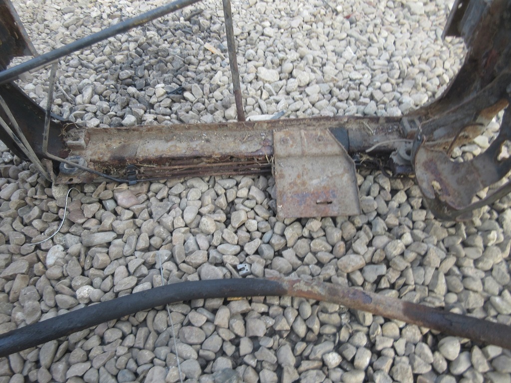 фото №7, Панель фары усилитель pas лонжерон mustang iv gt