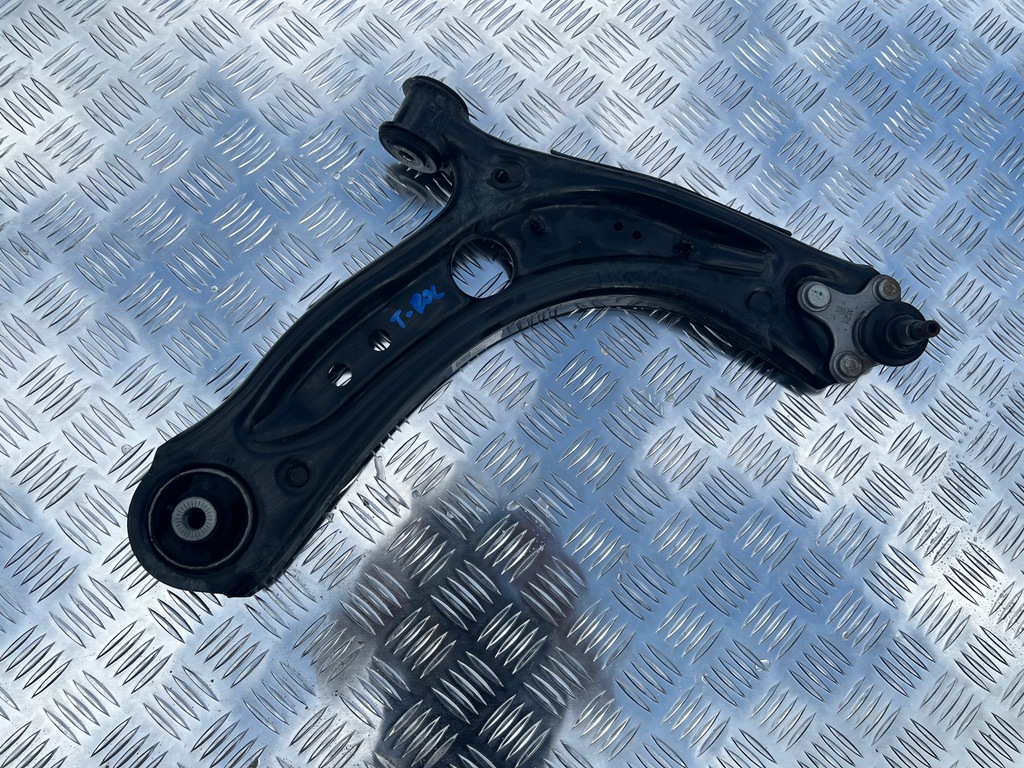 фото №1, Рычаг правый перед vw t-roc