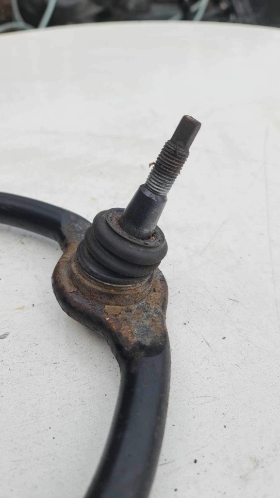 фото №7, Рычаги верхний перед левый + правый jeep grand cherokee wk