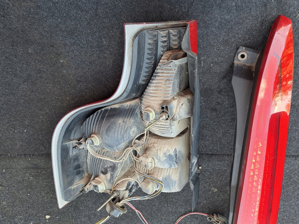 фото №9, Volvo xc90 i lift 06- лампа права нижня задня задня ładna оригінал