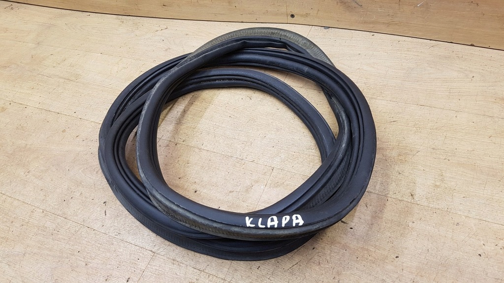 фото №1, Прокладка крышки багажника задняя ford mondeo mk5 kombi