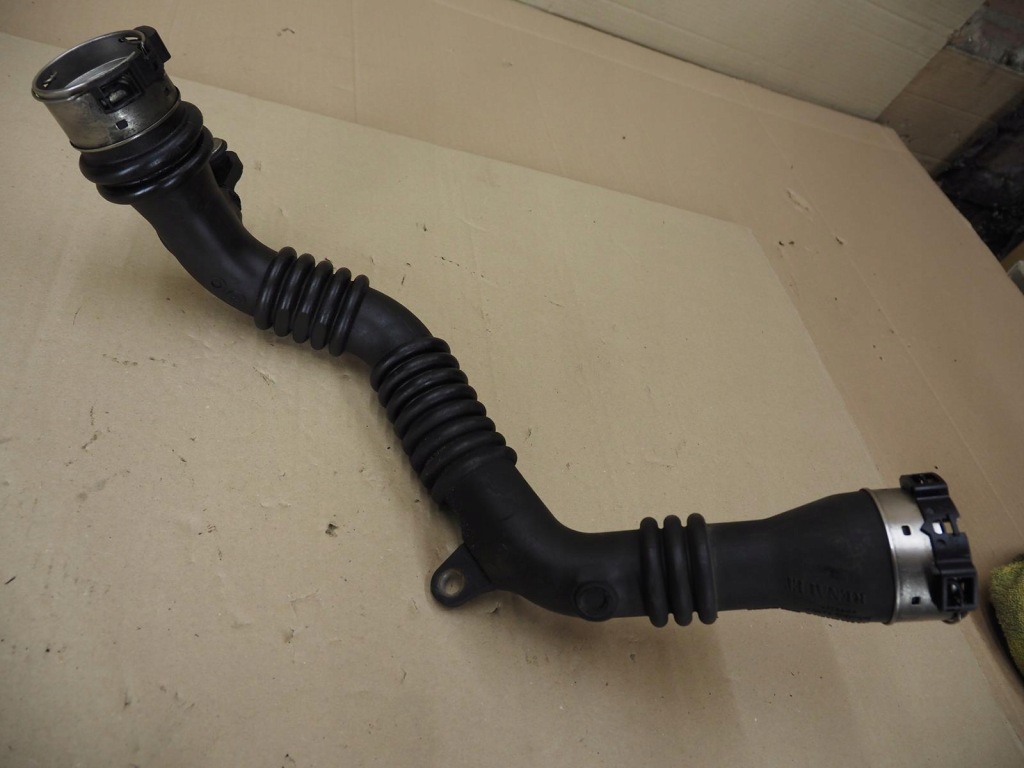 Труба пабтрубок  шланг интеркулер scenic iii 1.6dci 144602899r 144603264r в Украине