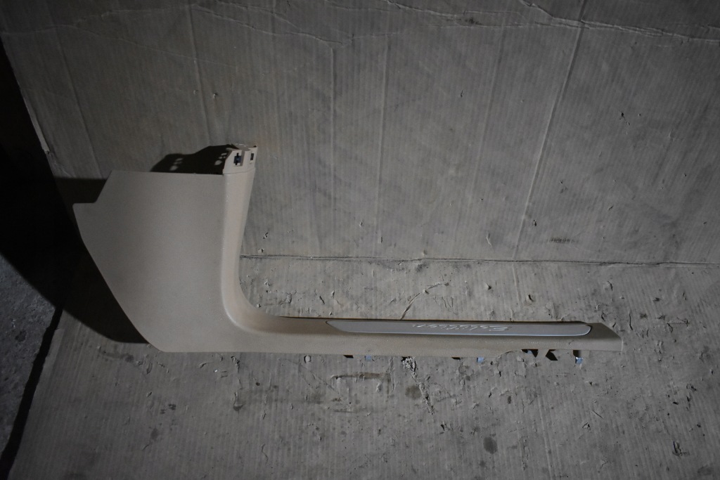 фото №1, Молдинг накладка порог передняя правая porsche panamera 970 edition 1