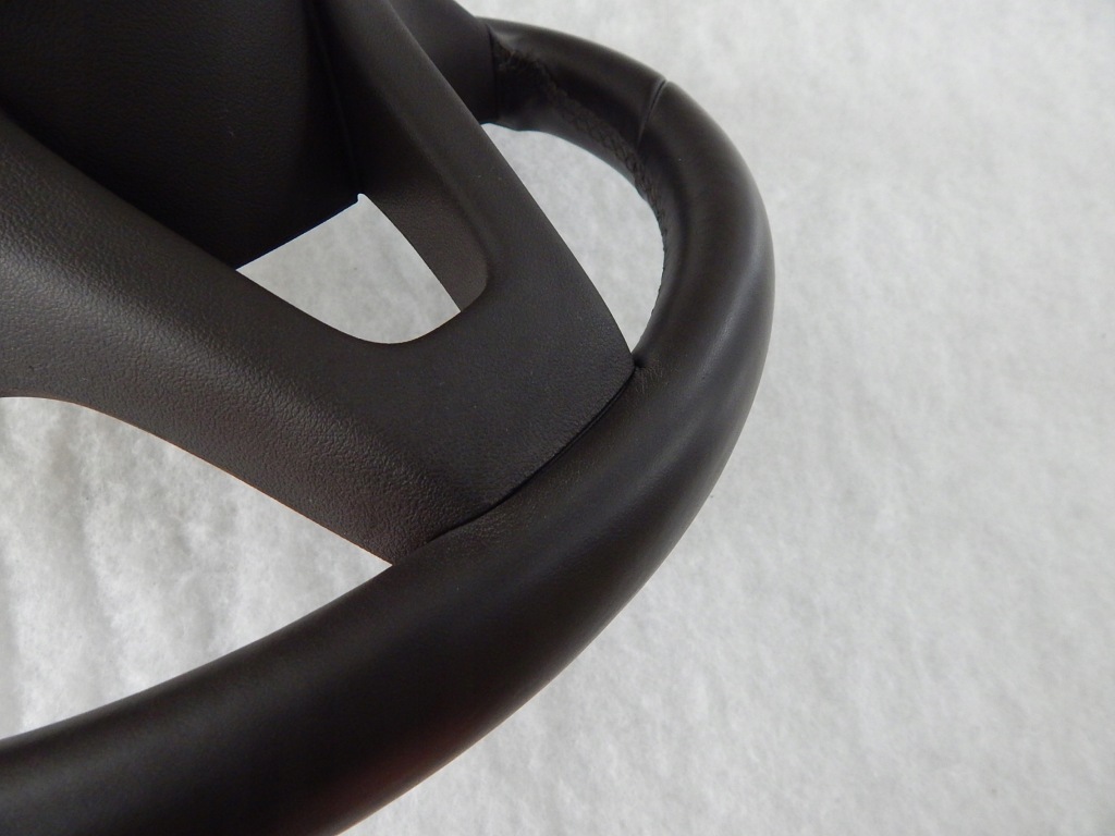 фото №12, Mercedes w447 w205 w246 x253 w166 w177 - воздуховод pod лепестки переключения коричневая ory