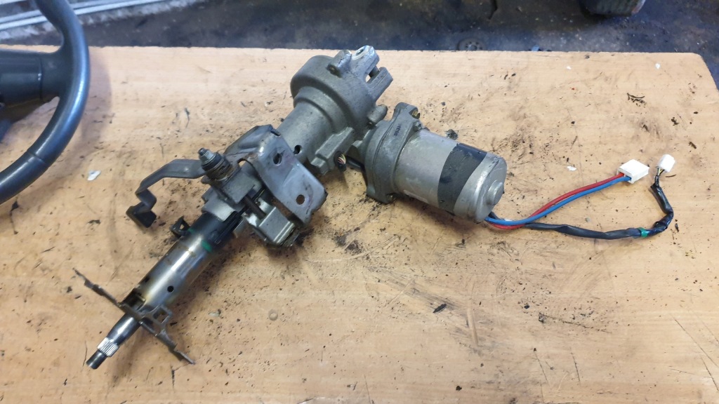 фото №1, Toyota corolla e12 lift колонка усилителя