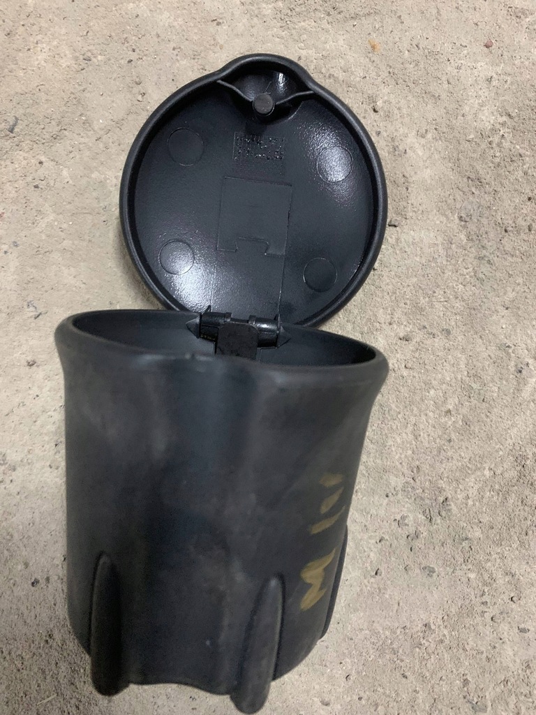 фото №5, Пепельница кружка 8200728639 renault master iii