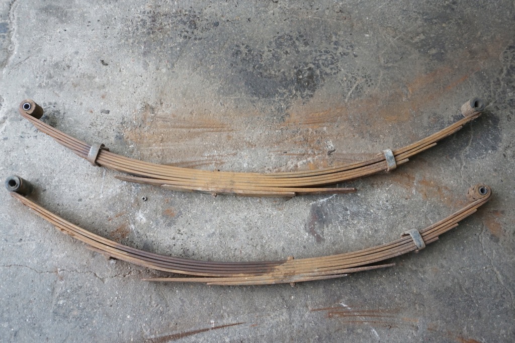 фото №1, Nissan patrol ресора ресори задня 7-piór k160 3,3 d td