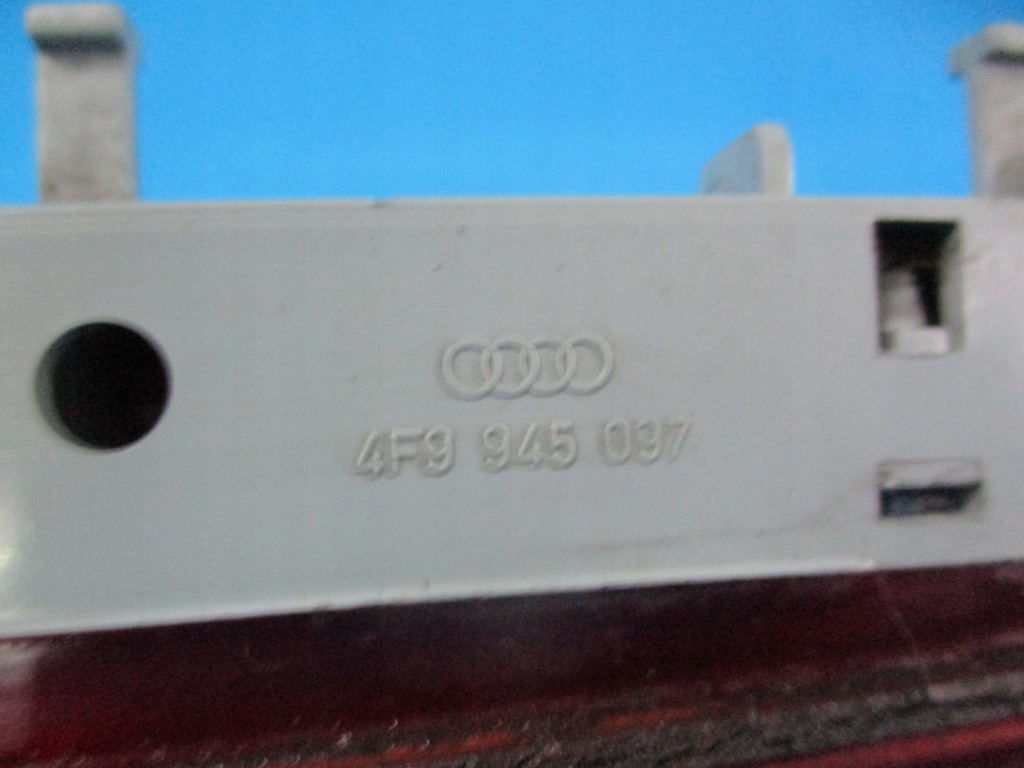 фото №3, Свет стоп-сигнал audi a6 c6 kombi