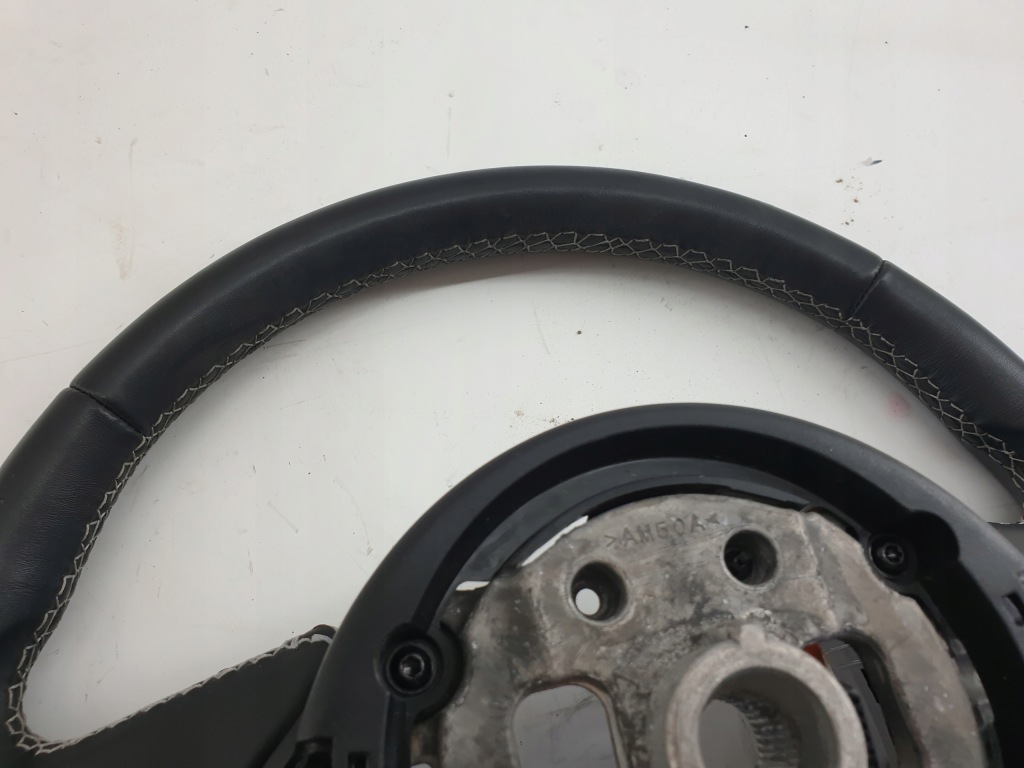 фото №10, Воздуховод кожаный мультифункция jeep wrangler jl 18-2 белый nić 639978710e