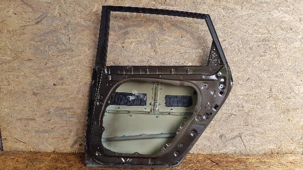 фото №7, Kia carens iv 4 дверь задние задняя