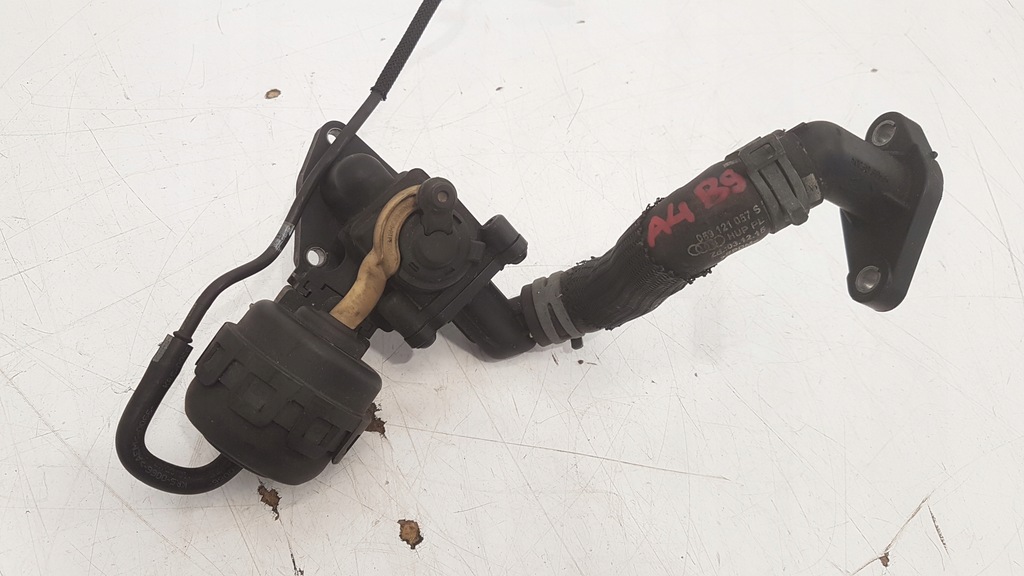 фото №2, Audi a4 b9 дополнительная насос помпа wody 059121057