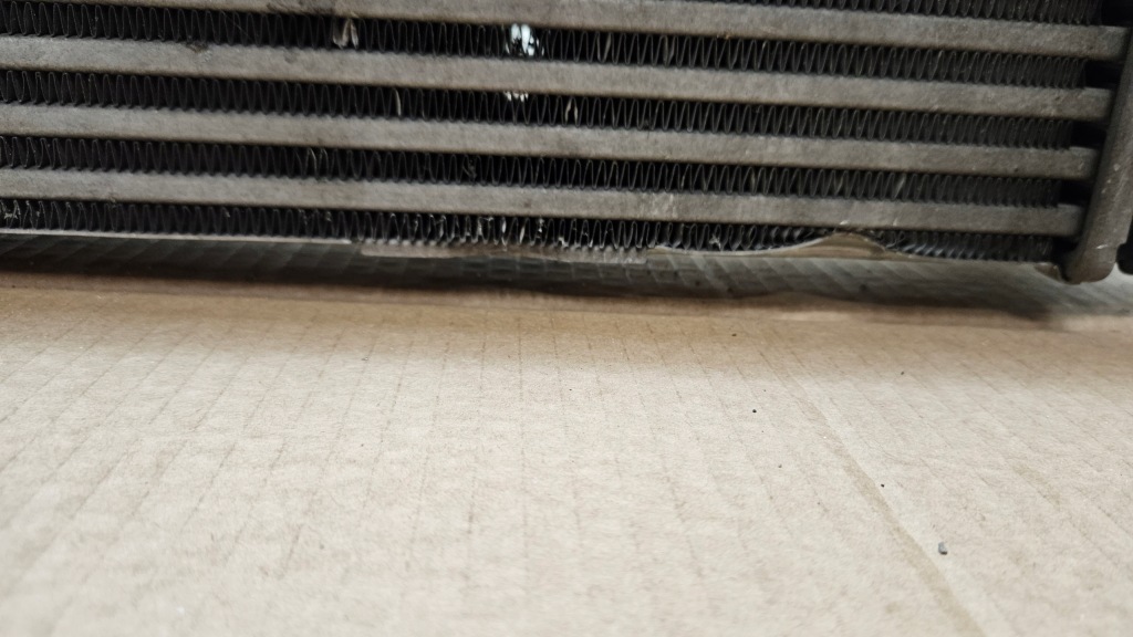 Купить Радиатор интеркулер bmw seria 3 g20 g21 8592701