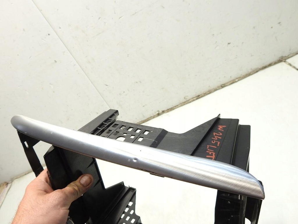 фото №5, Рамка защита радио mercedes b w245 lift