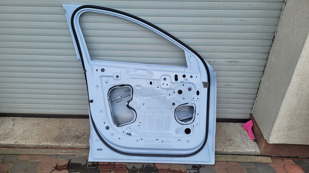 фото №7, Двері ліва перед передні volvo ex30 двері ліва ex30 2023- двері volvo ex30