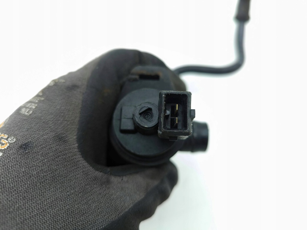 Chevrolet trax клапан par топлива 2013 13110331 с Разборки