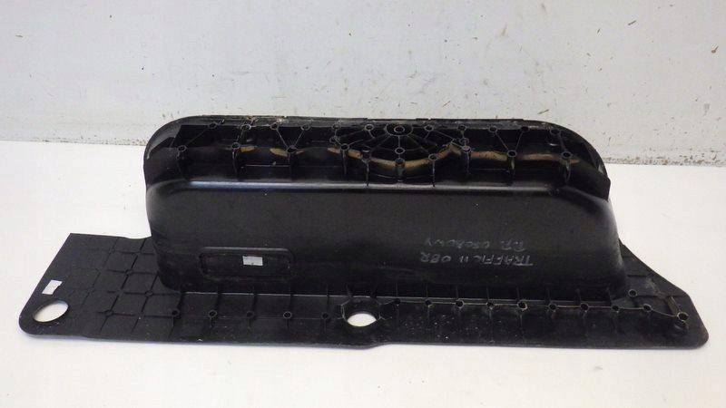 фото №8, Порог подножка правый перед trafic ii vivaro a пассажирский 8200523989 8200523993