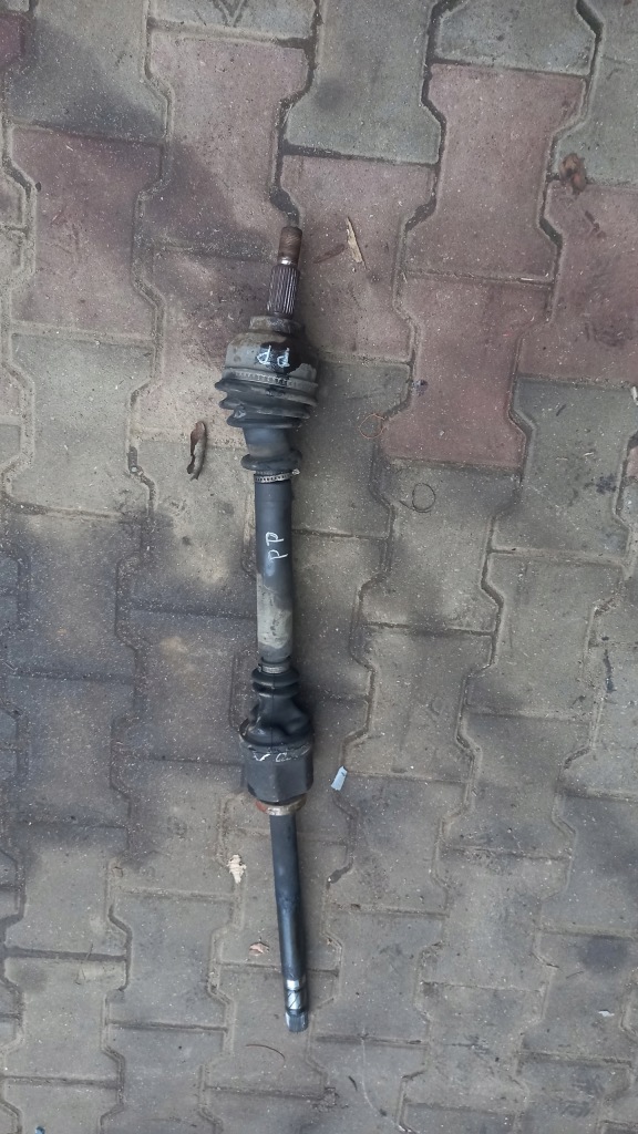 фото №1, Приводной вал правая перед renault laguna 1.9dci 02r