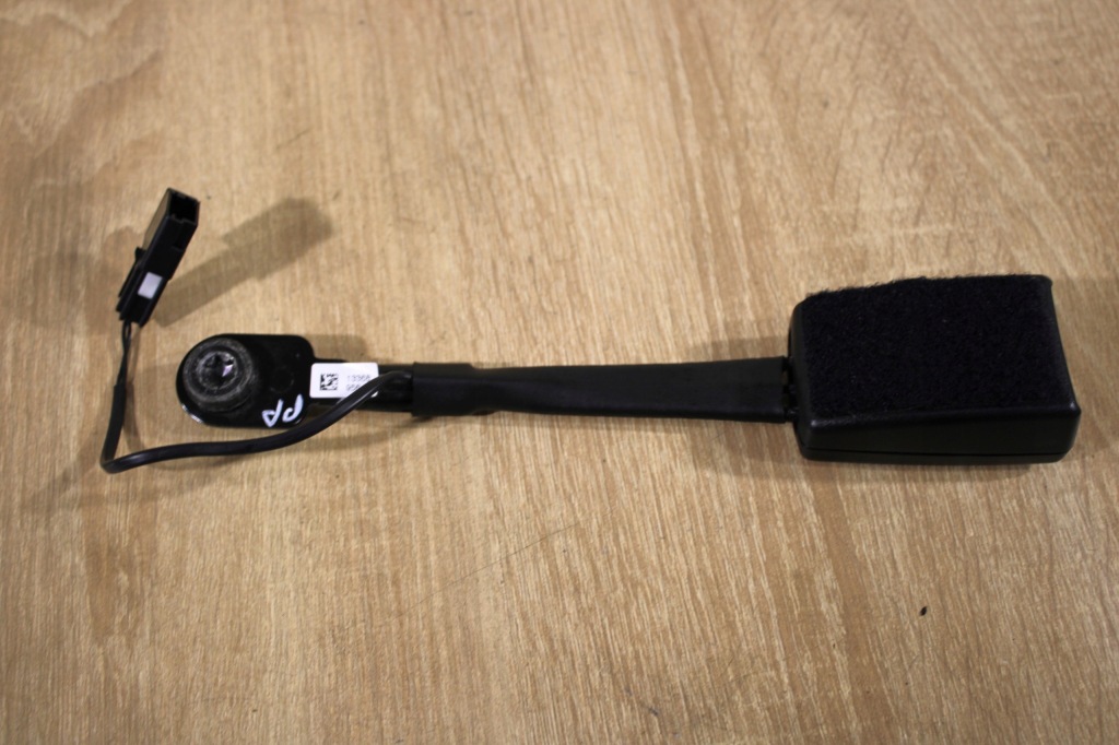 фото №1, Кліпса поперечина правий перед opel cascada