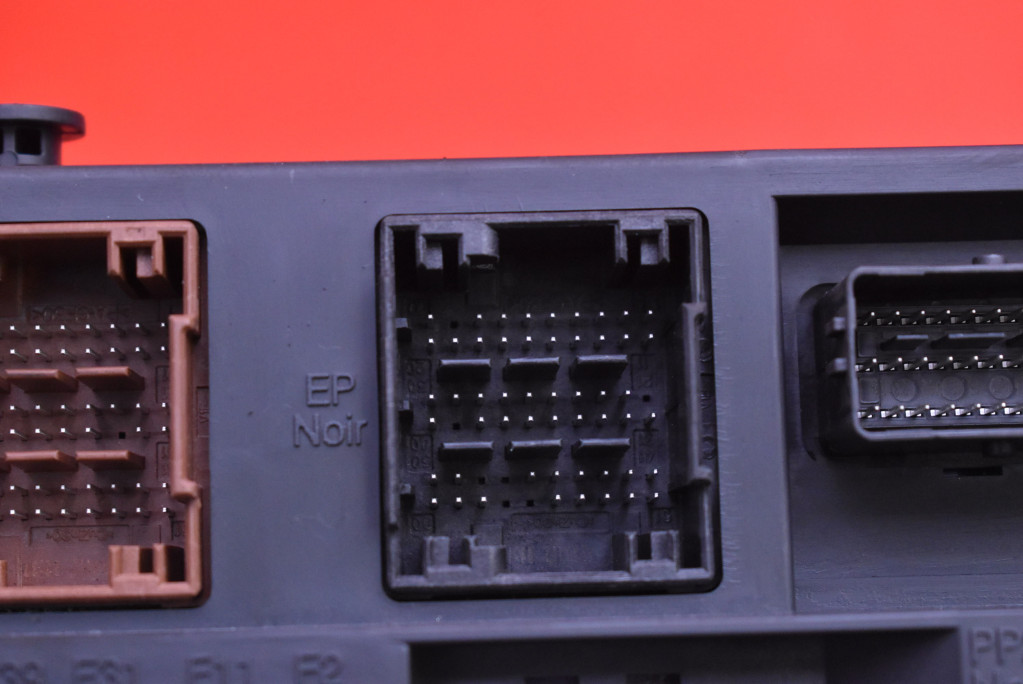 фото №15, Коробка предохранителей bsi 9664992380 peugeot 508 1 i 2.0 hdi 163 km 10-14