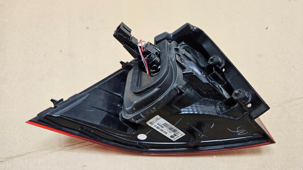 фото №6, Лампа задняя задняя правая vw golf vii 5g0945096h