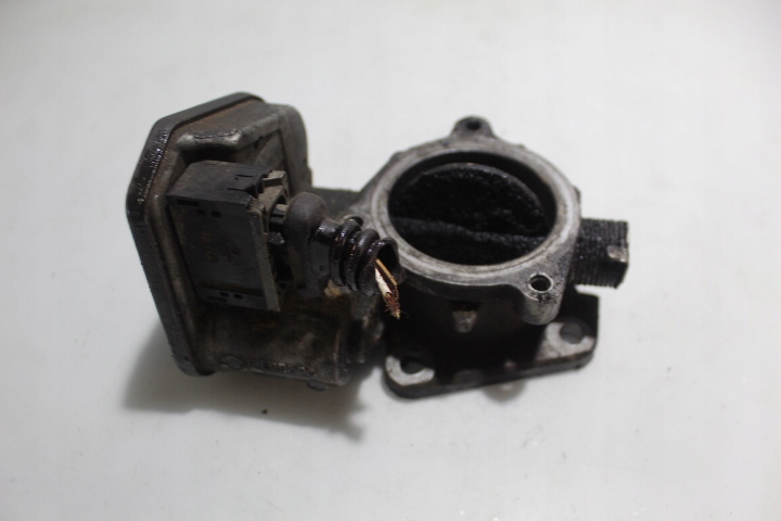 фото №1, Дроссельная заслонка citroen jumper ii 3.0hdi