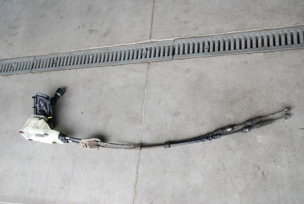 фото №6, Rav4 iii 06- вибірник домкрат троси передач 2.2 d4d