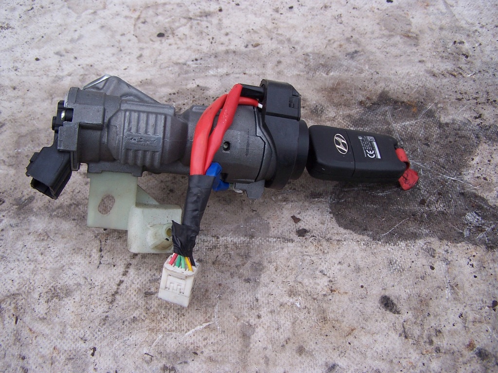 фото №2, Hyundai ключ замок запалювання rke-4f04