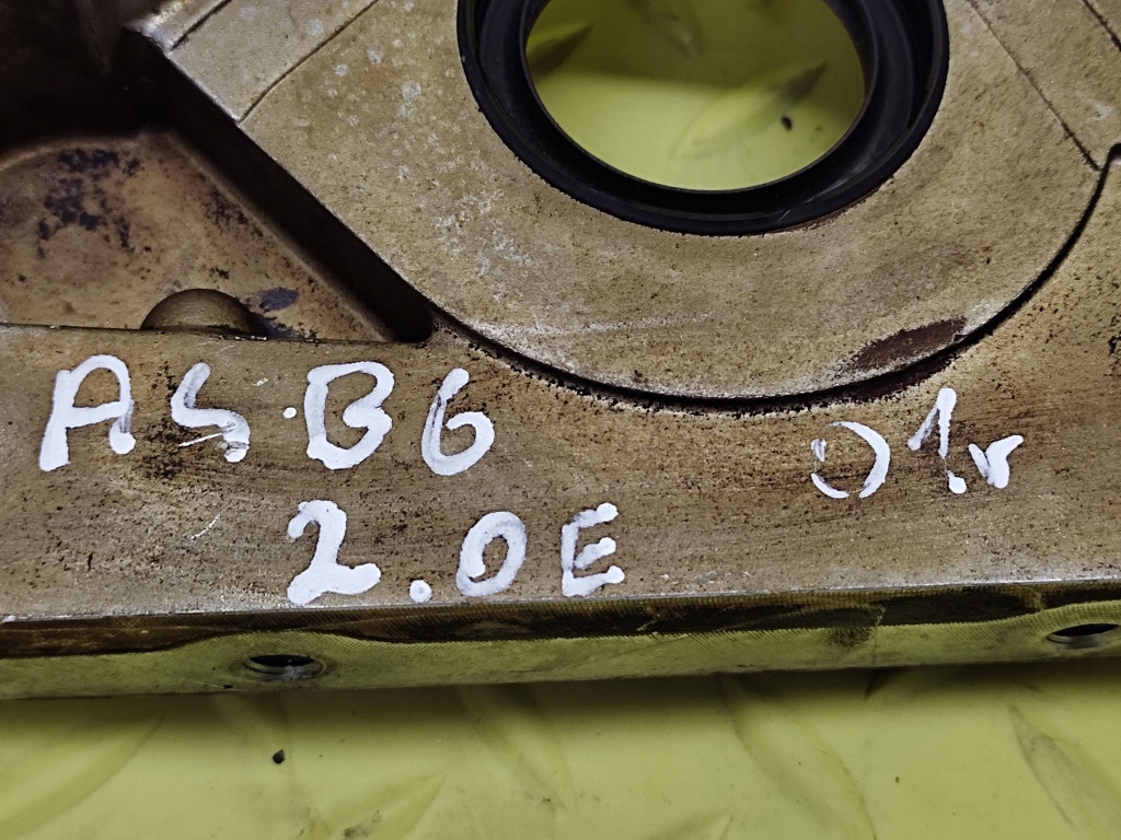 фото №8, Audi a4 b6 2.0 корпус вала 06a103153a