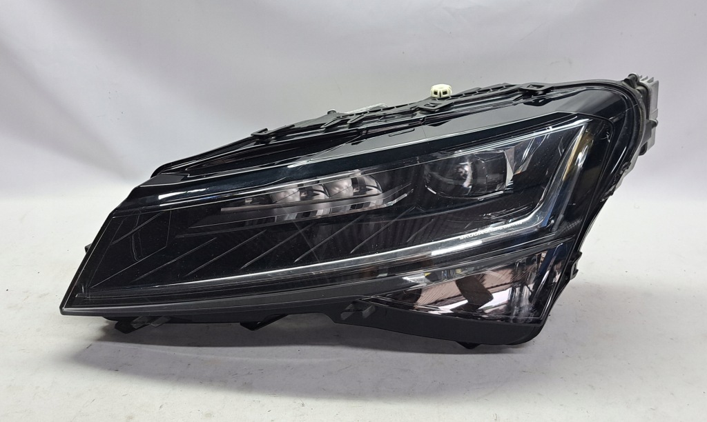 Фара левая full led skoda superb 3 рестайлинг  3v1941015d Цена