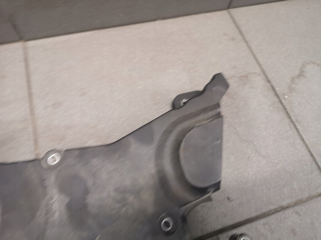 фото №9, Захист розподільного валу audi a4 b7 2.0 tfsi bwe 06f109147