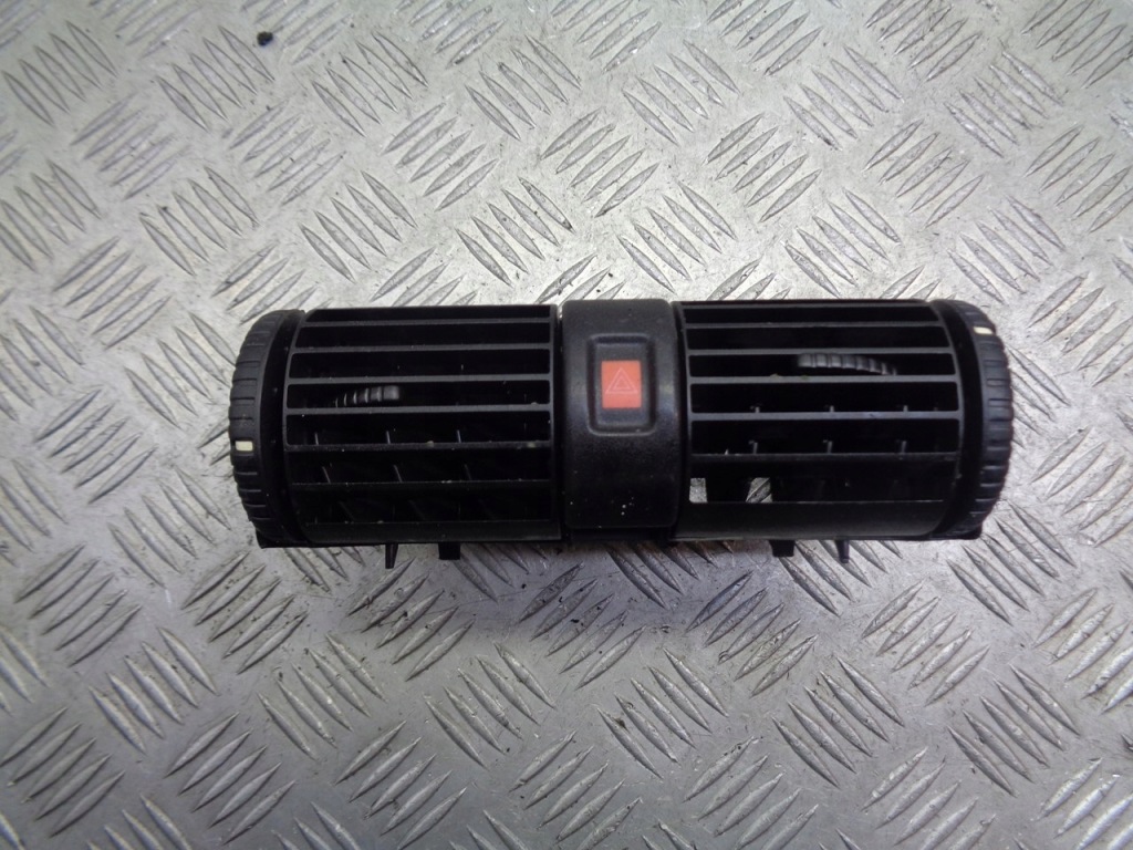 Купити Решітка середня обдув opel astra g