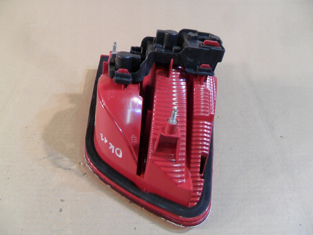 фото №8, Seat alhambra лампа задняя правая 7n5945094e