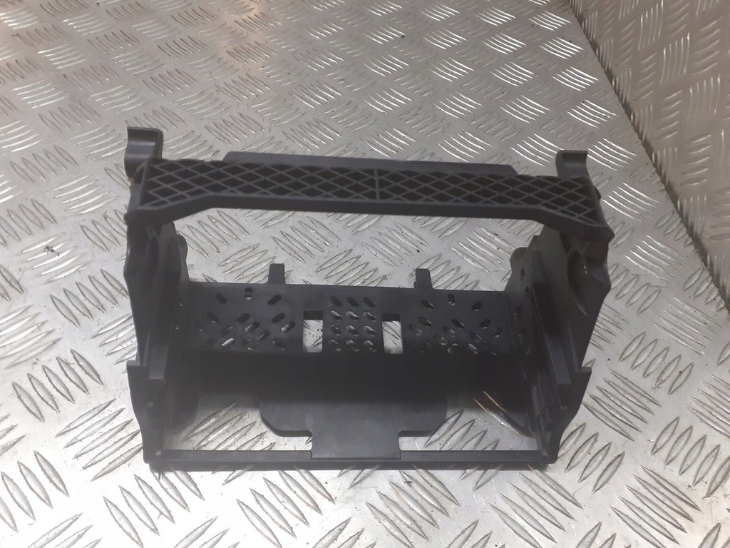 фото №3, Рамка радіо audi a4 b5 4b0858075c