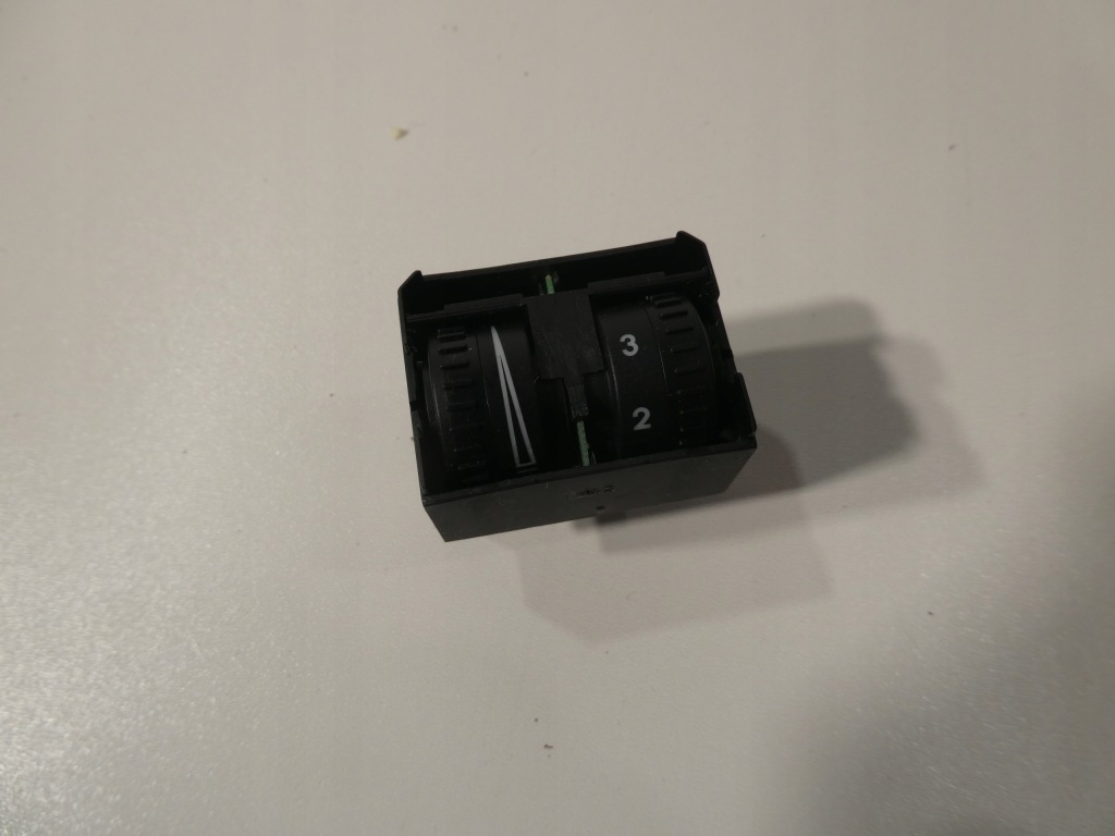 фото №1, Переключатель света vw caddy 2k0941333d