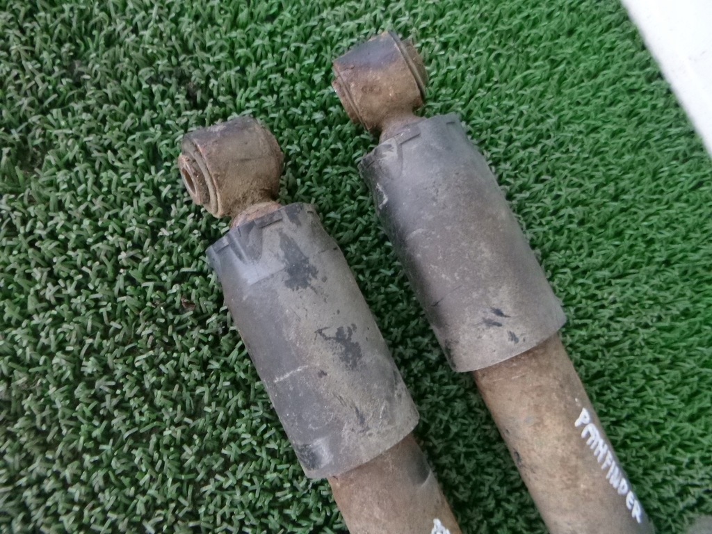 фото №2, Pathfinder r51 амортизатор задний задняя оригинал