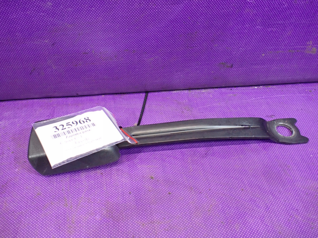 фото №1, Citroen c1 i 05-08 клипса замок поперечина правый перед e034501