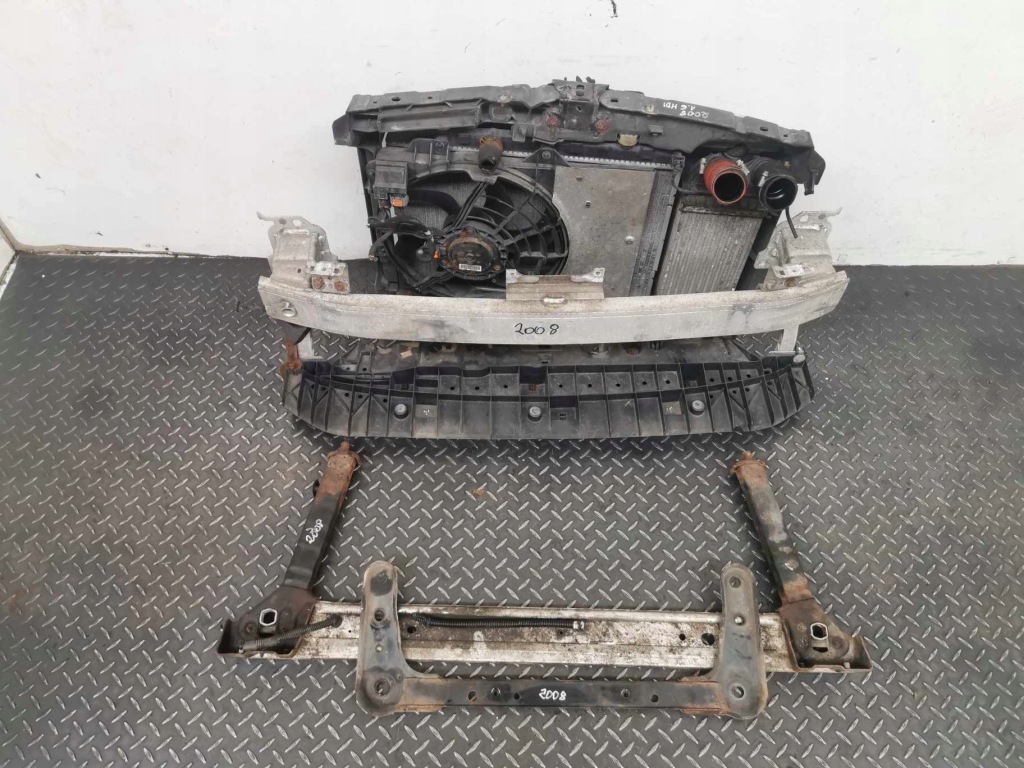 фото №1, Pas передний усилитель peugeot 2008 i 1.6 hdi