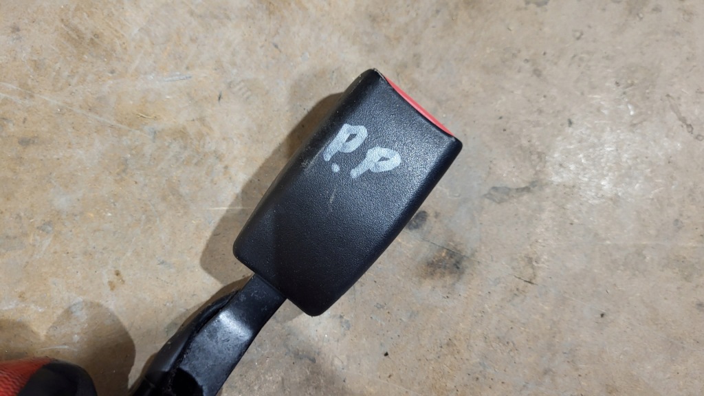 фото №3, Кліпса поперечина правий перед mazda 5 cr 05-