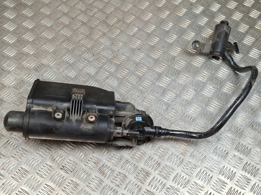 фото №1, Bmw 4 f32 f33 2014 фільтр вугільний