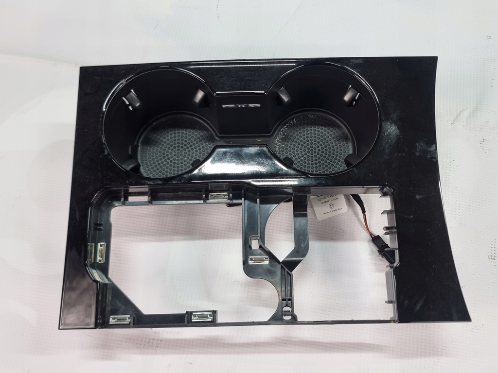 фото №1, Vw atlas cross sport 3.6 awd r-line бардачок na напитки 2021-