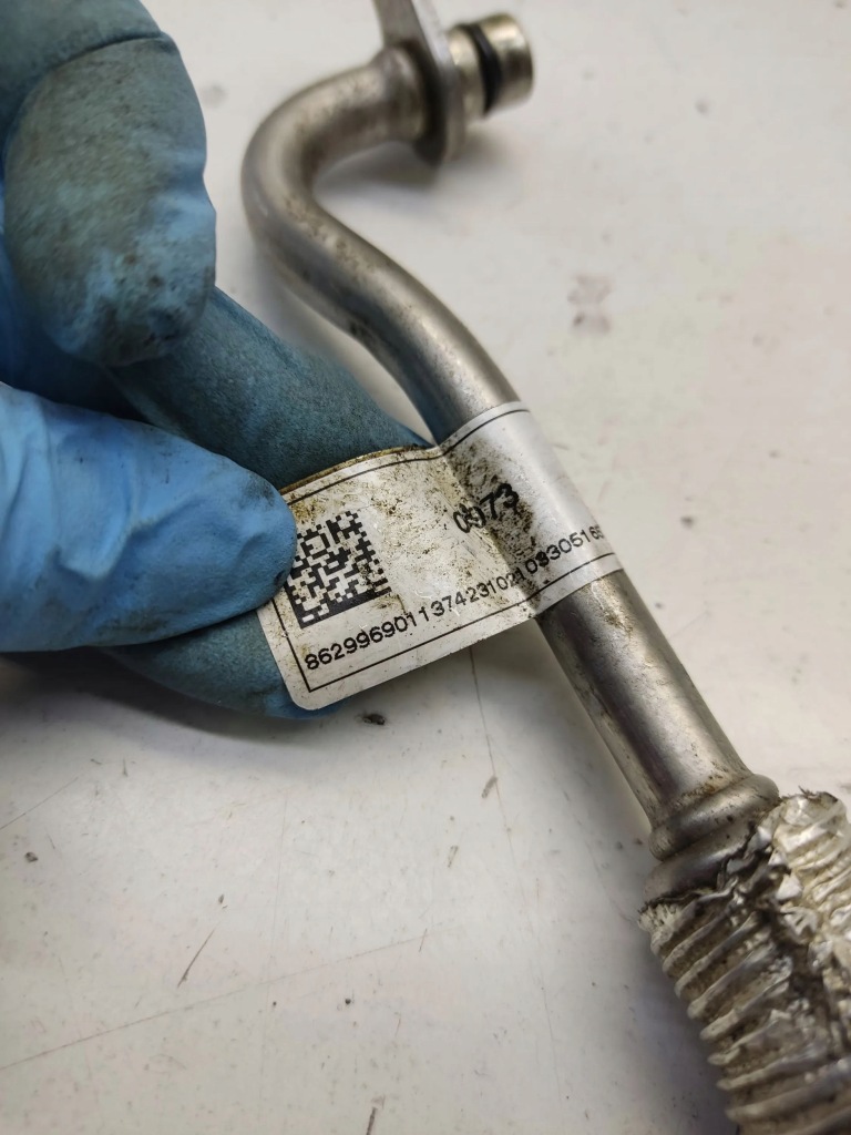 фото №8, Bmw 3 g20 g21 2022 шланг масляний турбонагнітача 86299690