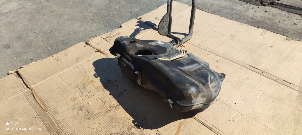 фото №6, Bak бак топлива audi a1 1.6 tdi 6r0201021p