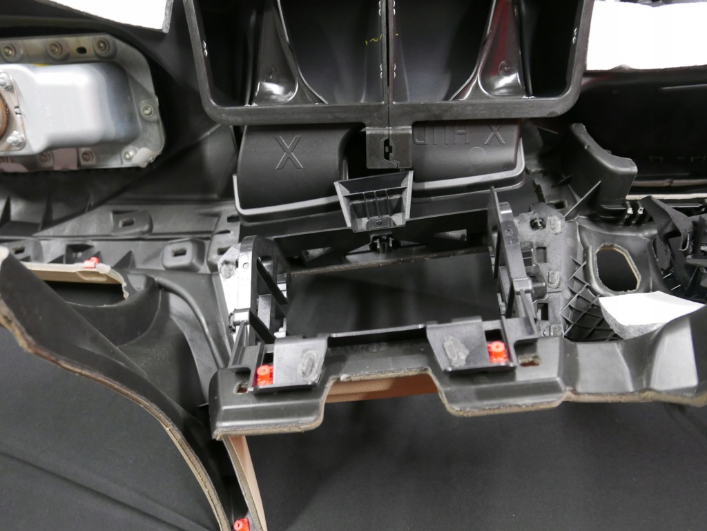 фото №9, Bmw f30 f31 f32 f34 f36 приборная панель приборная консоль head up подушка безопасности оригинальная