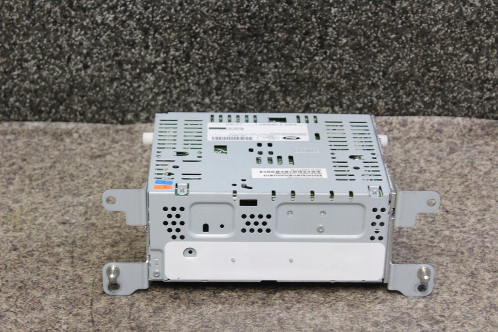 фото №1, Ford mondeo fusion mk5 lift 17- считыватель радио sync3 ks7t-18d818-yc