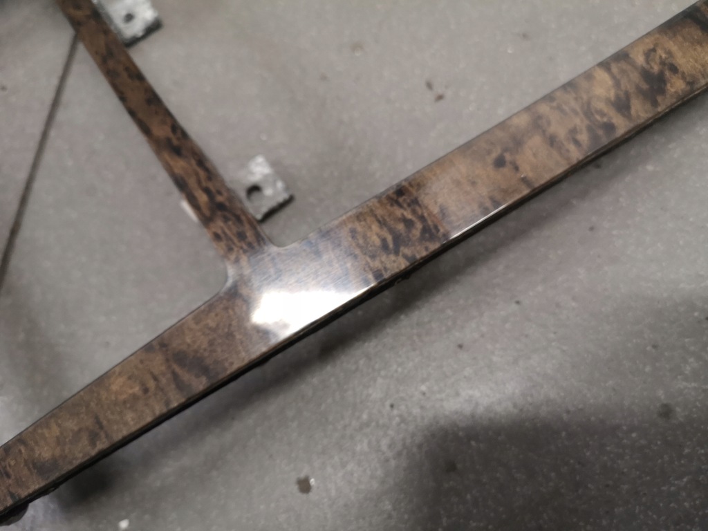 фото №12, Рамка dekor drewno туннель audi a8 d3 4e0863916