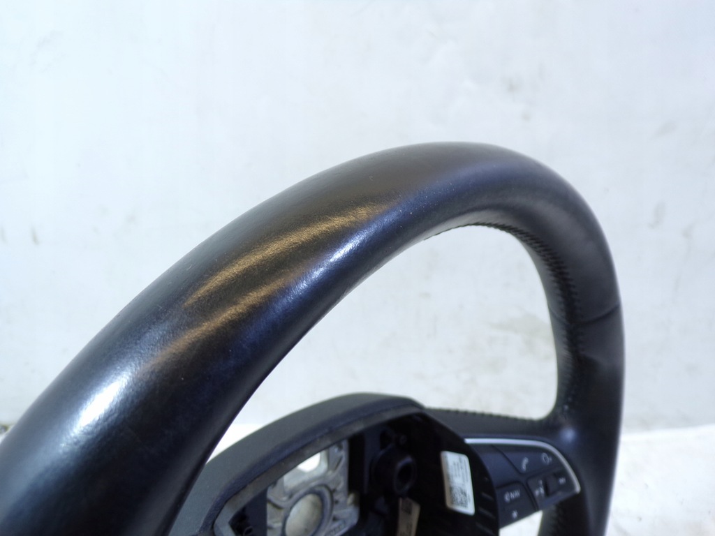 фото №8, Повітропровід audi a4 b9 шкіра багатофункціональний